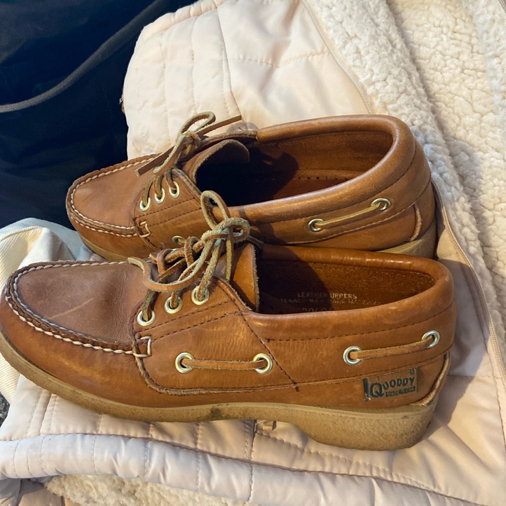1970 QUODDY moccasin boat shoe handsewn in Maine size 6 leather uppers